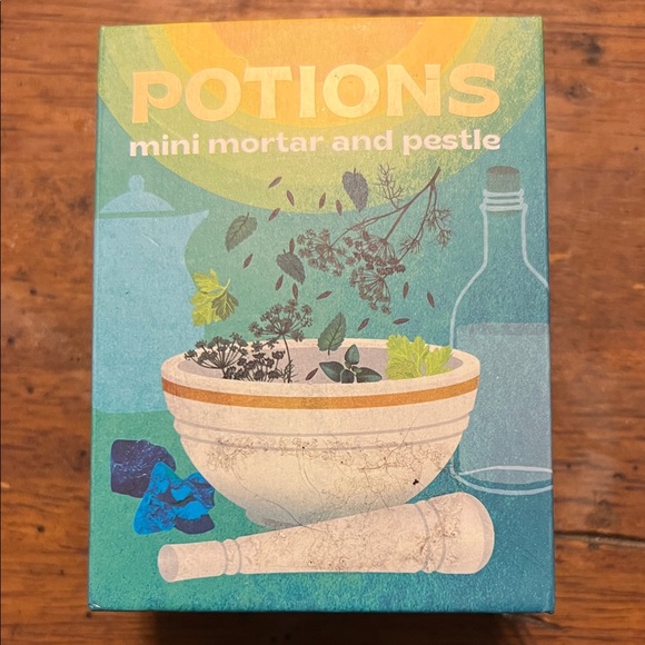 Potions Mini Mortar and Pestle - White - Picture 1 of 3